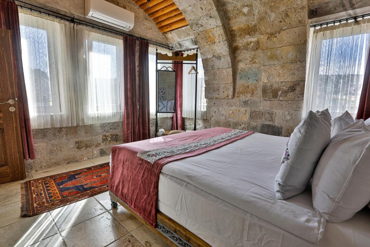 Sah Saray Cave Suites Halal Hotel Goreme Exterior photo