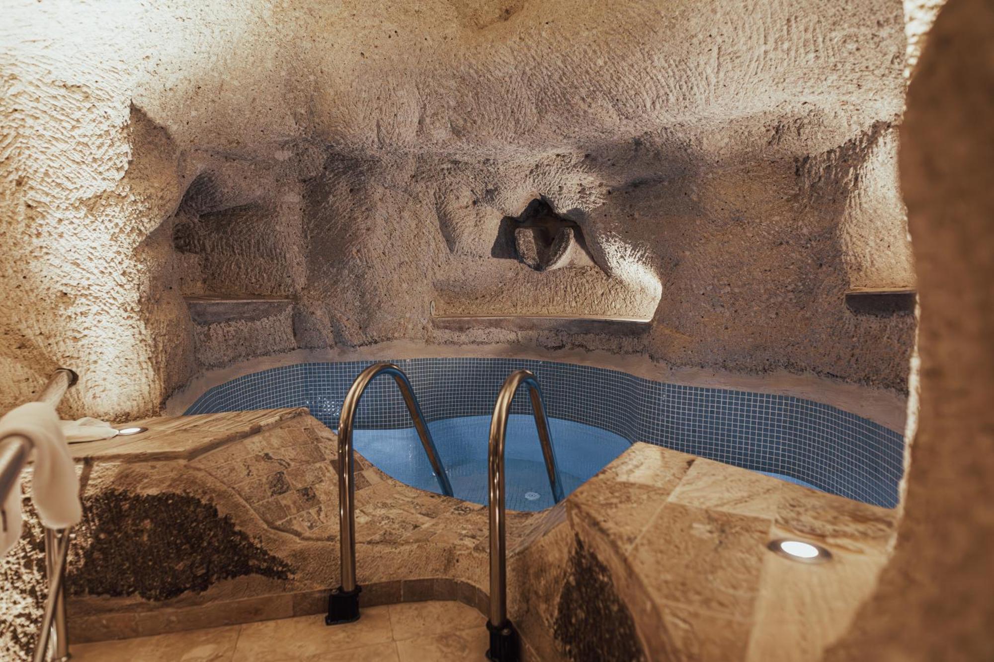 Sah Saray Cave Suites Halal Hotel Goreme Exterior photo