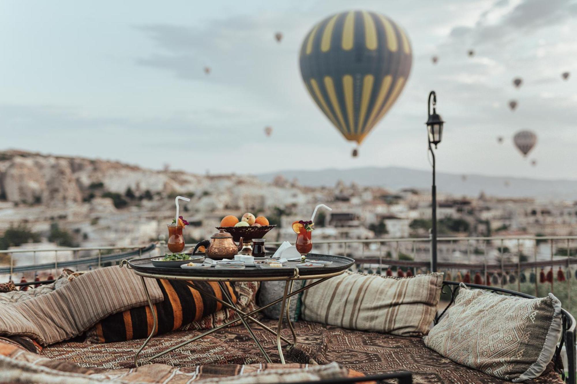 Sah Saray Cave Suites Halal Hotel Goreme Exterior photo