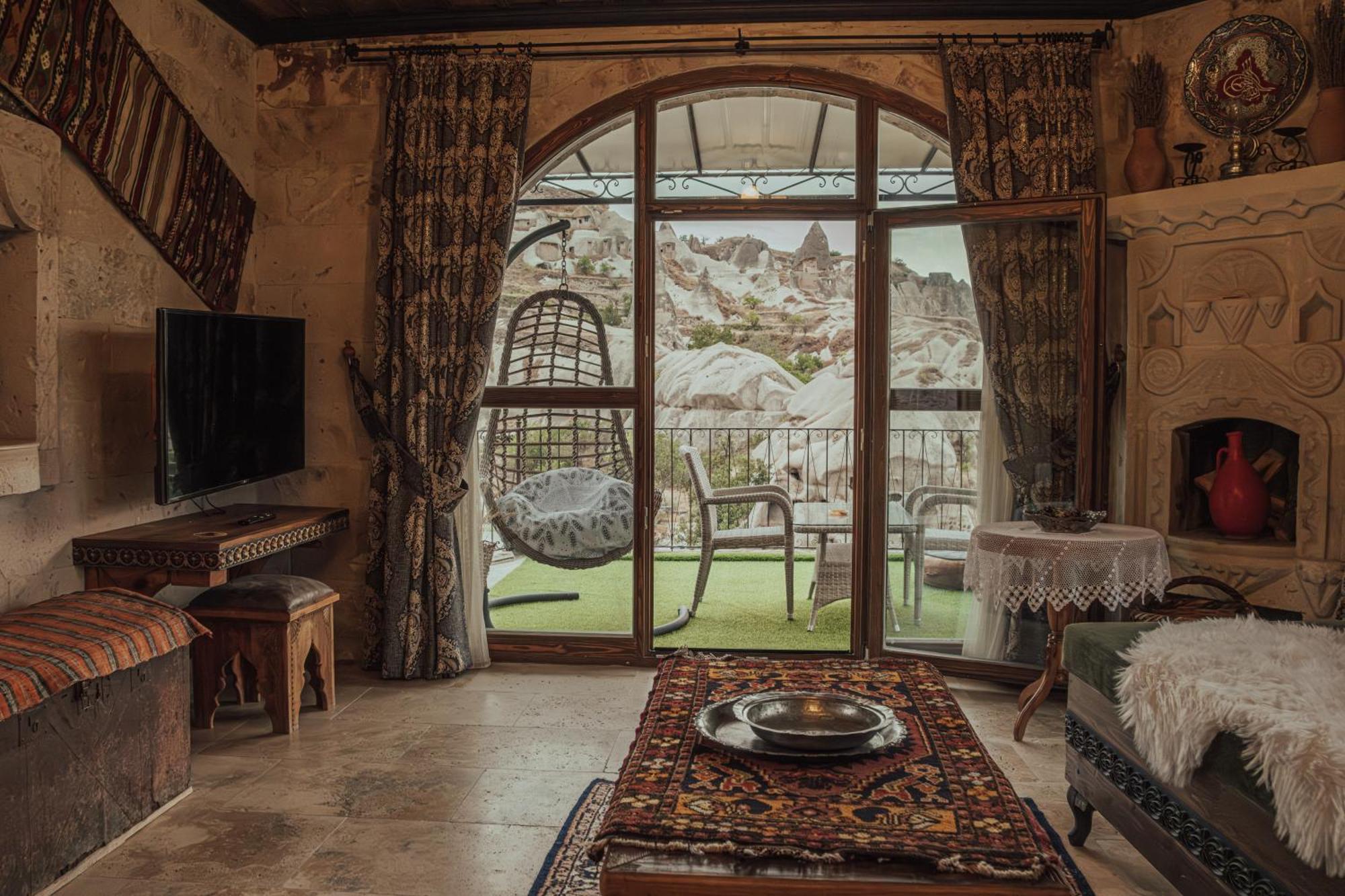 Sah Saray Cave Suites Halal Hotel Goreme Exterior photo
