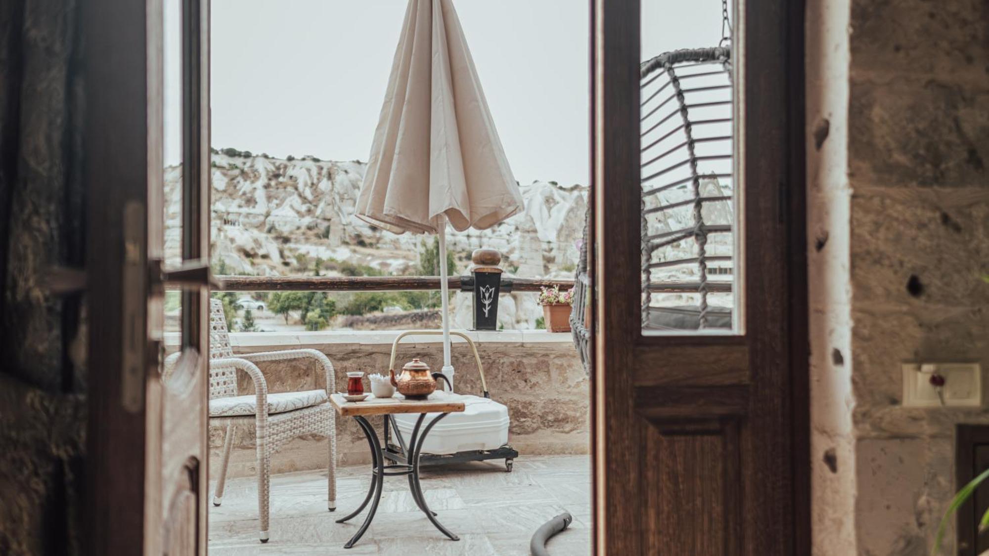 Sah Saray Cave Suites Halal Hotel Goreme Exterior photo