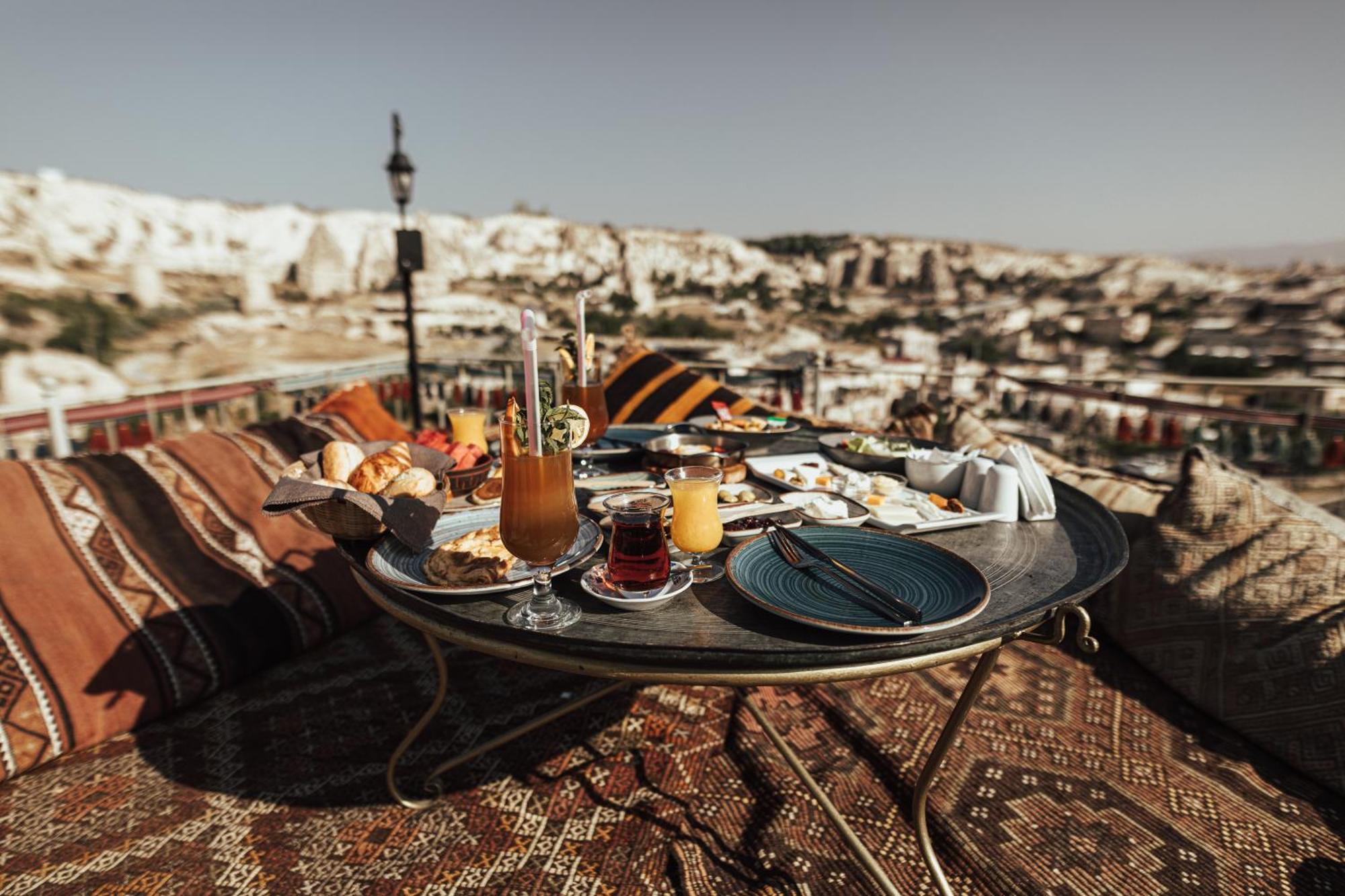 Sah Saray Cave Suites Halal Hotel Goreme Exterior photo