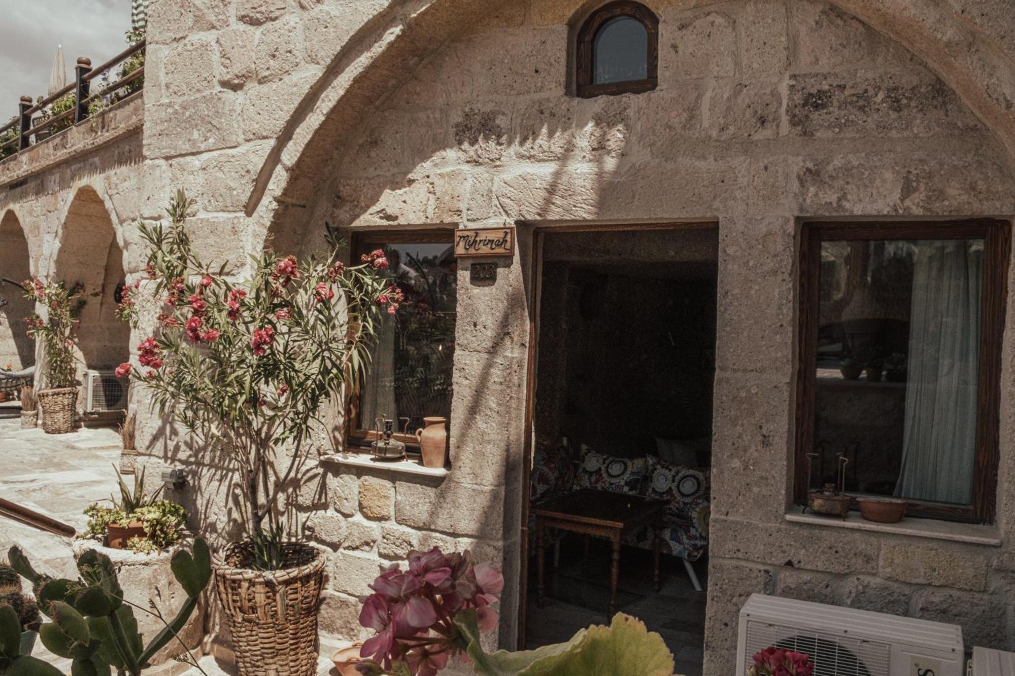 Sah Saray Cave Suites Halal Hotel Goreme Exterior photo