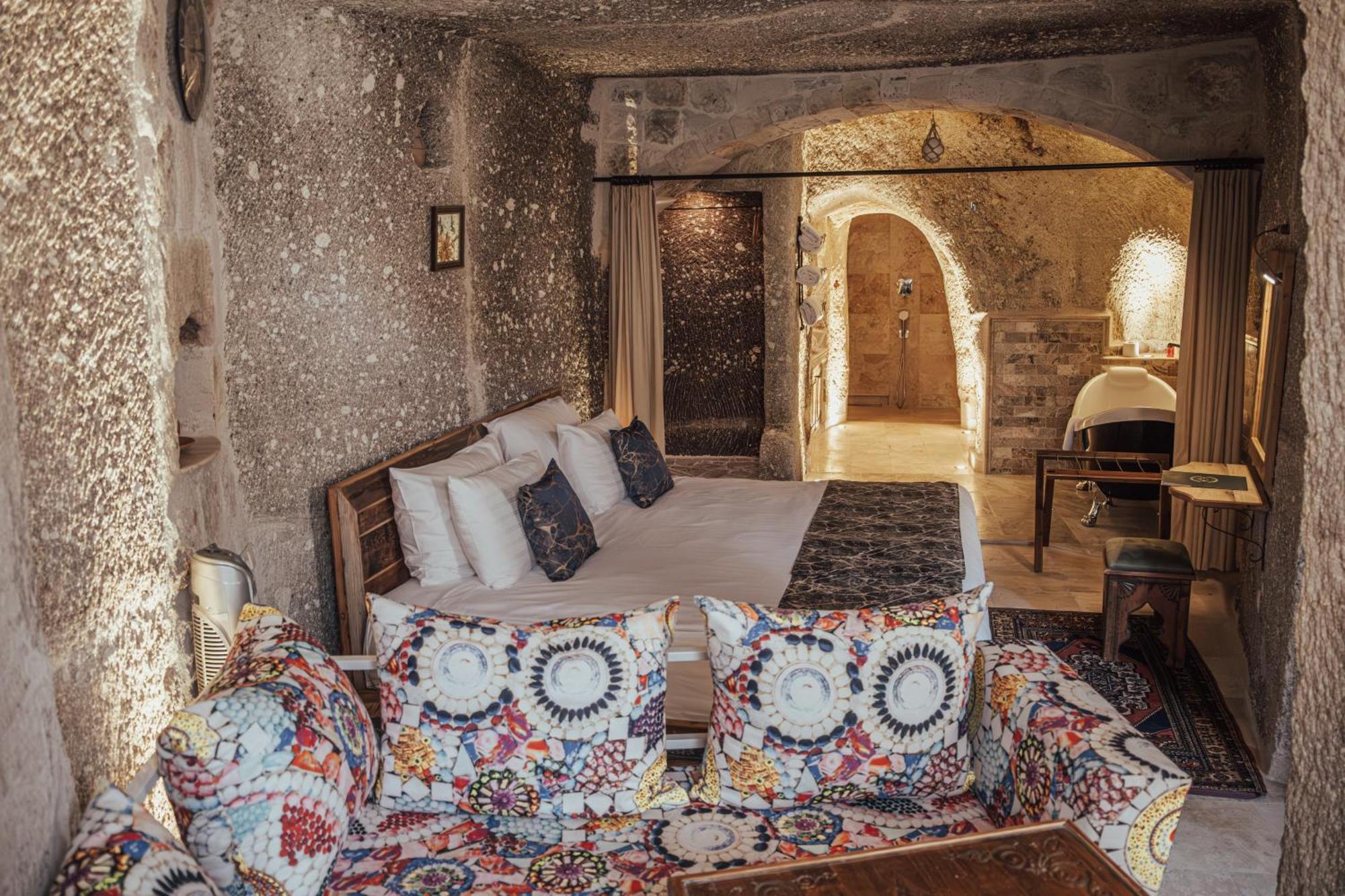 Sah Saray Cave Suites Halal Hotel Goreme Exterior photo