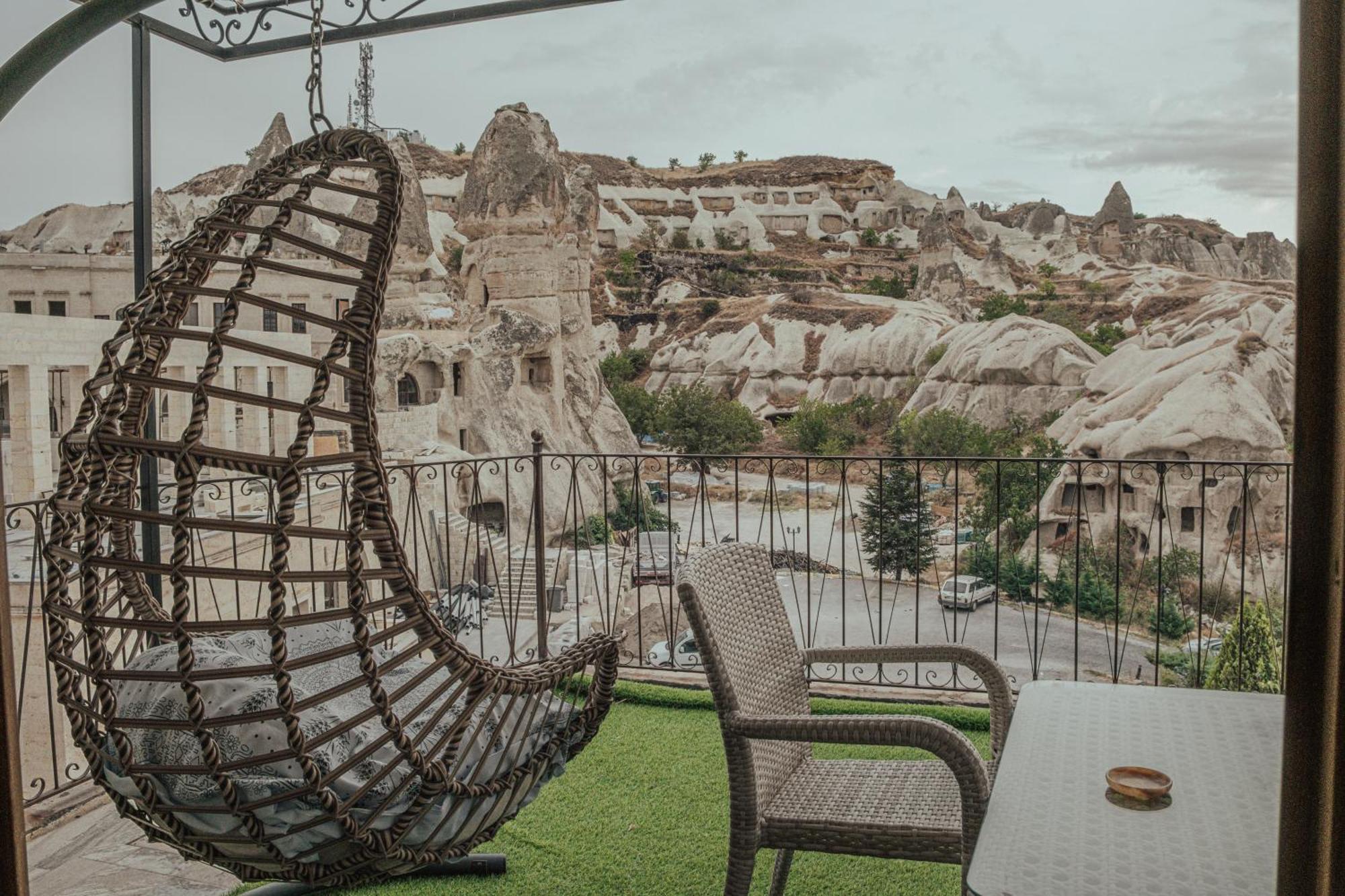 Sah Saray Cave Suites Halal Hotel Goreme Exterior photo