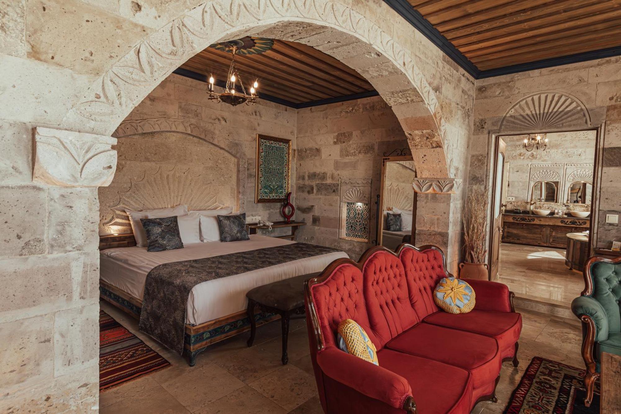 Sah Saray Cave Suites Halal Hotel Goreme Exterior photo