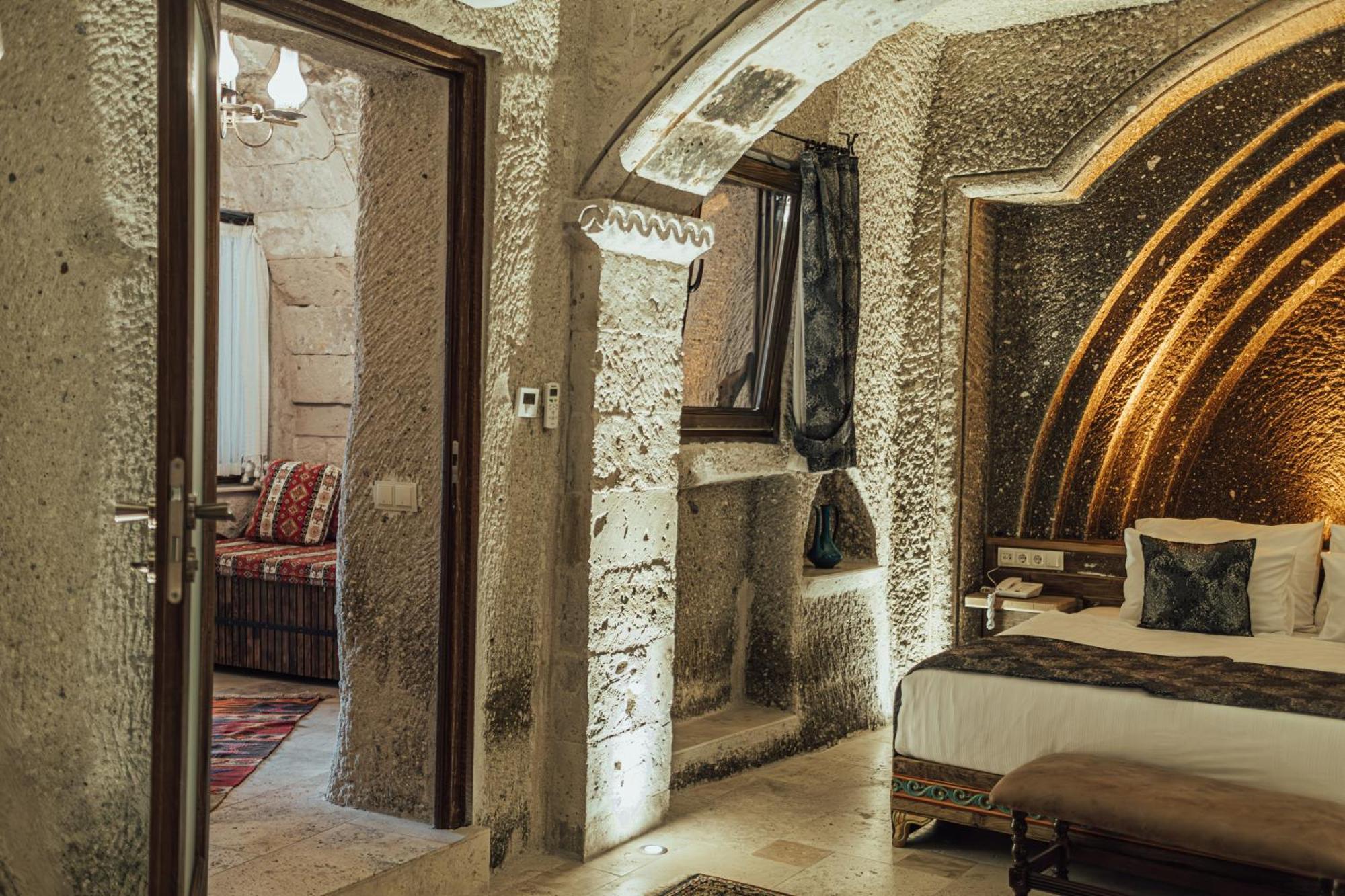 Sah Saray Cave Suites Halal Hotel Goreme Exterior photo