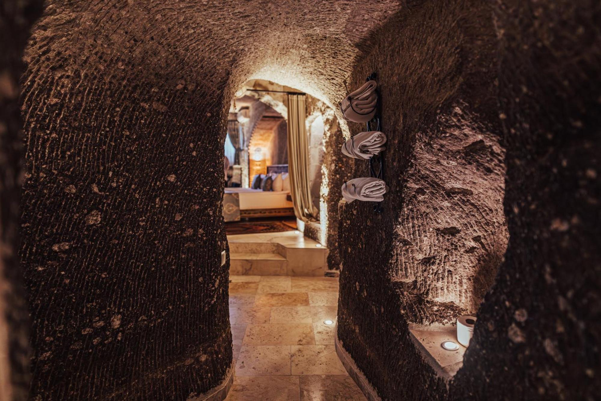Sah Saray Cave Suites Halal Hotel Goreme Exterior photo
