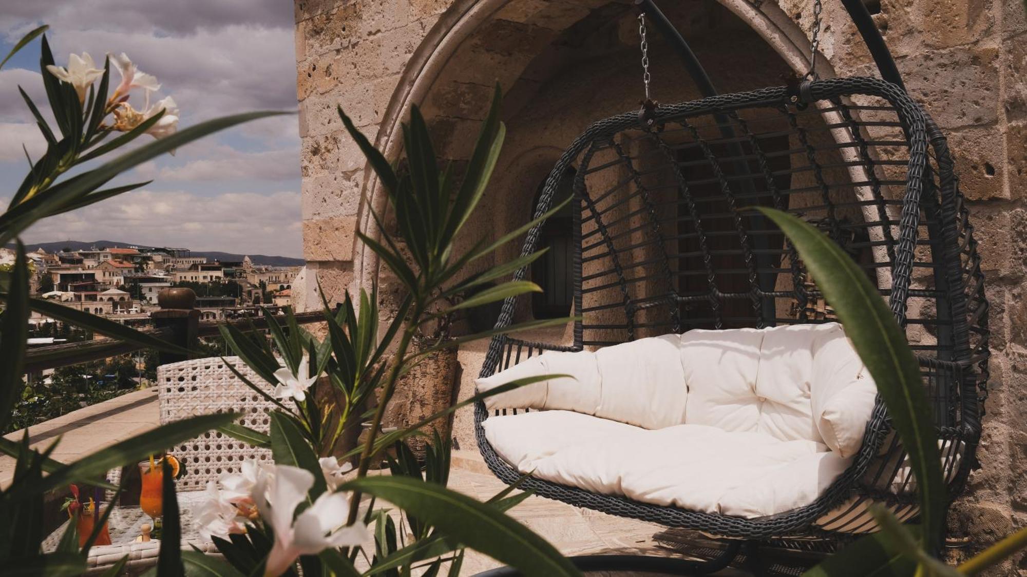 Sah Saray Cave Suites Halal Hotel Goreme Exterior photo